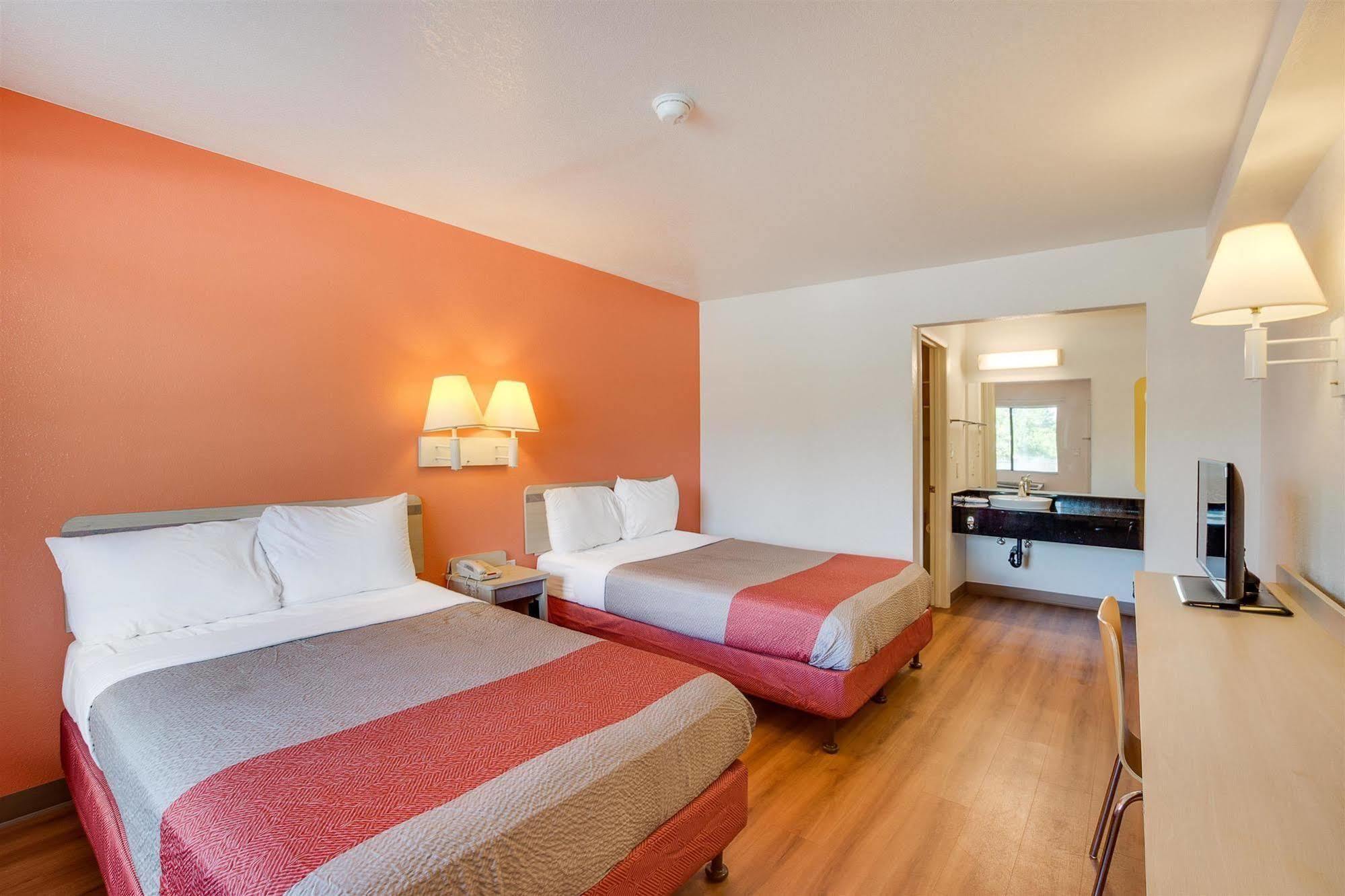 Motel 6-Columbia, Sc - West Esterno foto